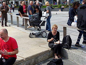 Stemning og snacks i Nottingham